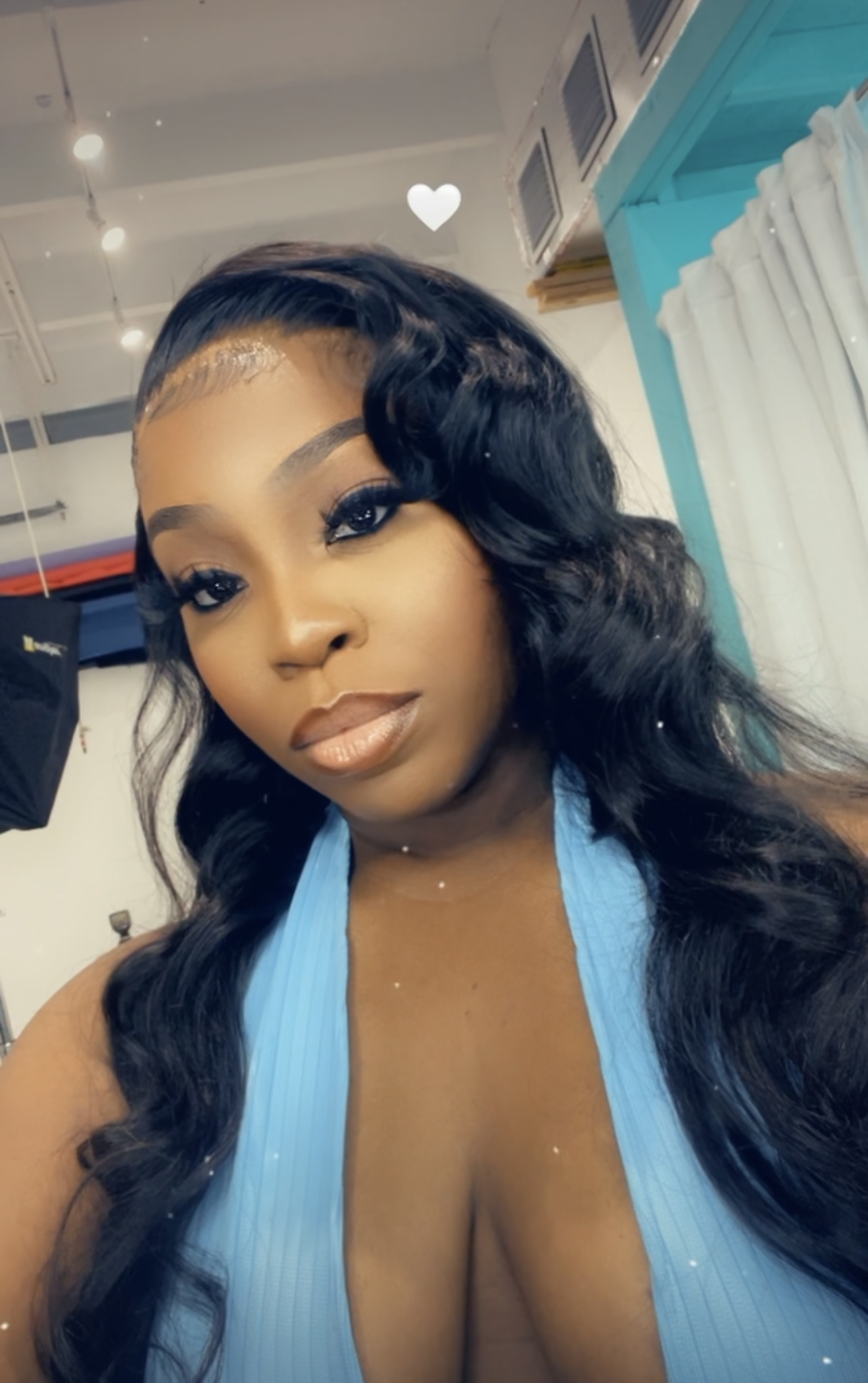 QueenBee | Poetry Vibe